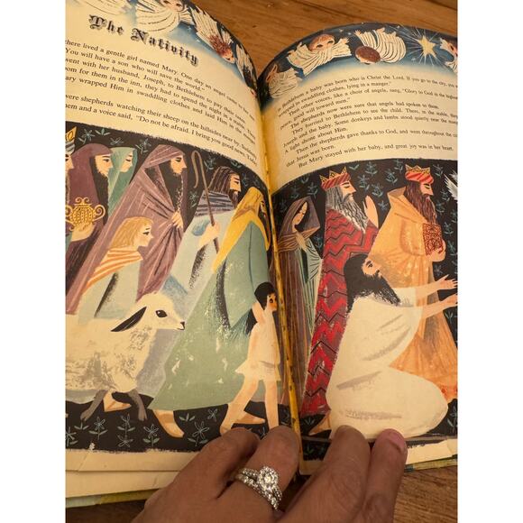 VINTAGE 1953 THE BIG TREASURE BOOK OF CHRISTMAS - Picture 12 of 13